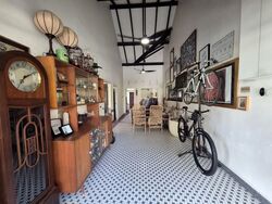 Spring Park Estate (D16), Terrace #575077311